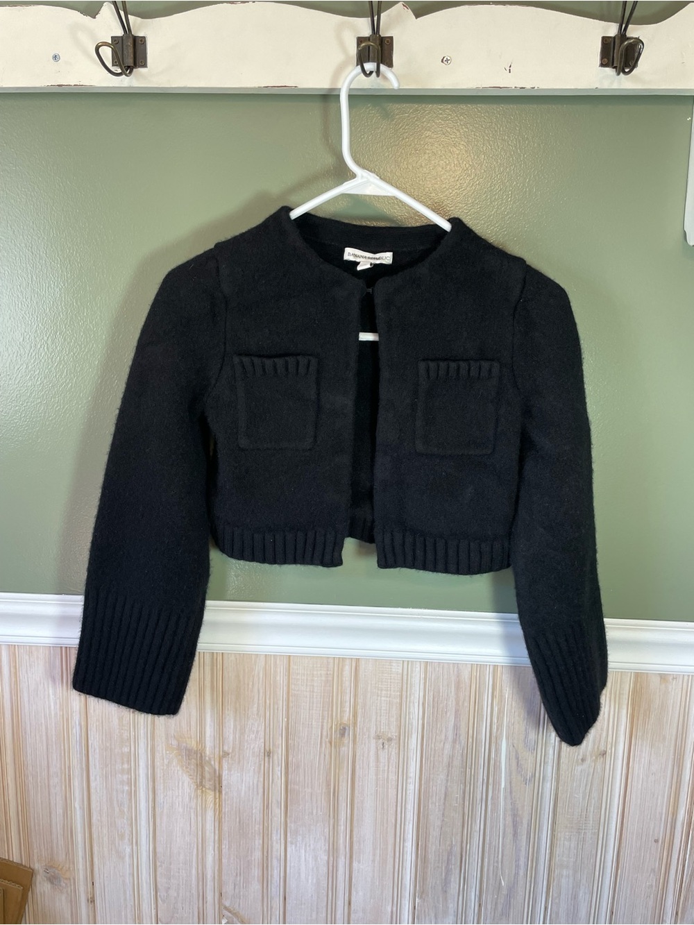 Banana Republic Black Merino Cashmere Cropped Cardigan
